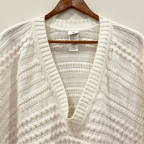 CAbi Womens Cable Knit Winter Poncho OS White Oversized Pullover Cozy Layer - Picture 3 of 9